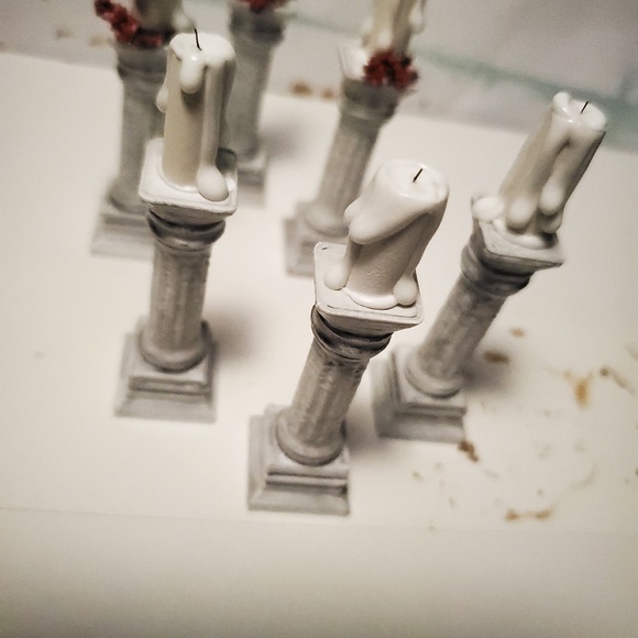 Miniature Candle on Pedestal | Dollhouse | Diorama | Game Play | Medieval Prop - Picture 10 of 10